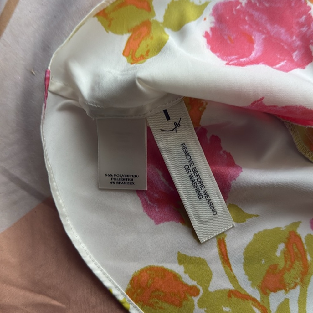 ✨Ann Taylor Floral White Pink Yellow Sleeveless Peplum Top - Picture 5 of 7